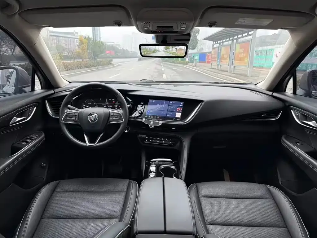 Buick Envision Plus — фото 9
