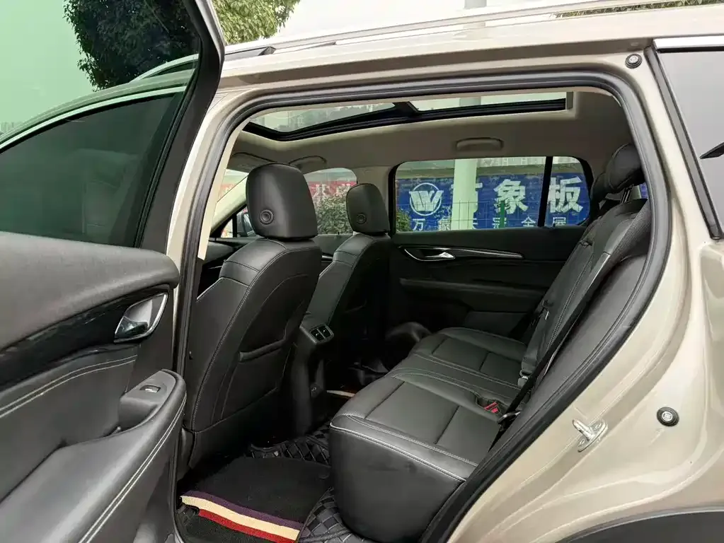 Buick Envision Plus — фото 10