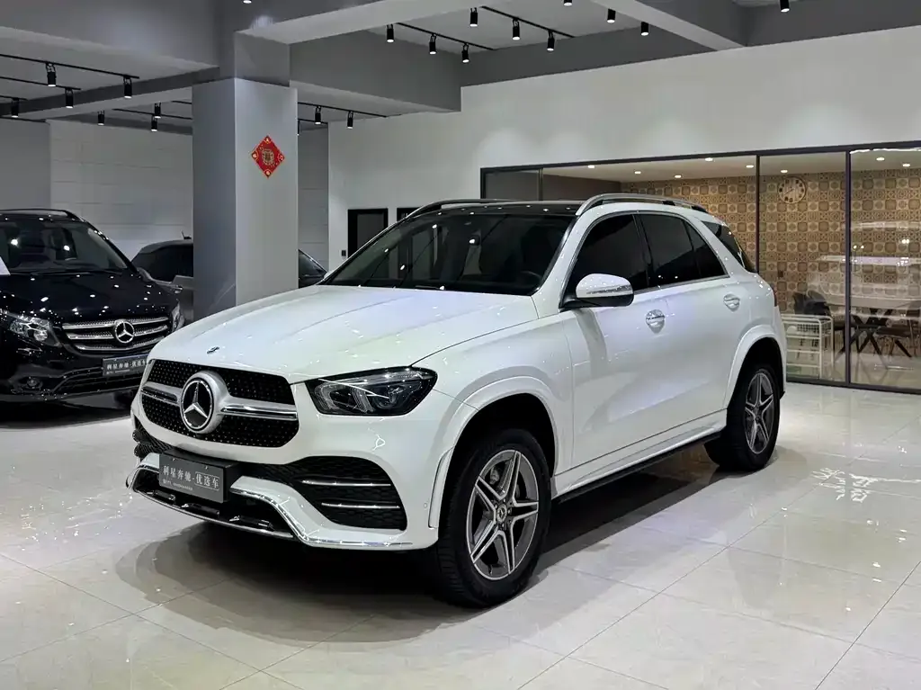 Mercedes-Benz GLE 2023 из CN, фото 1