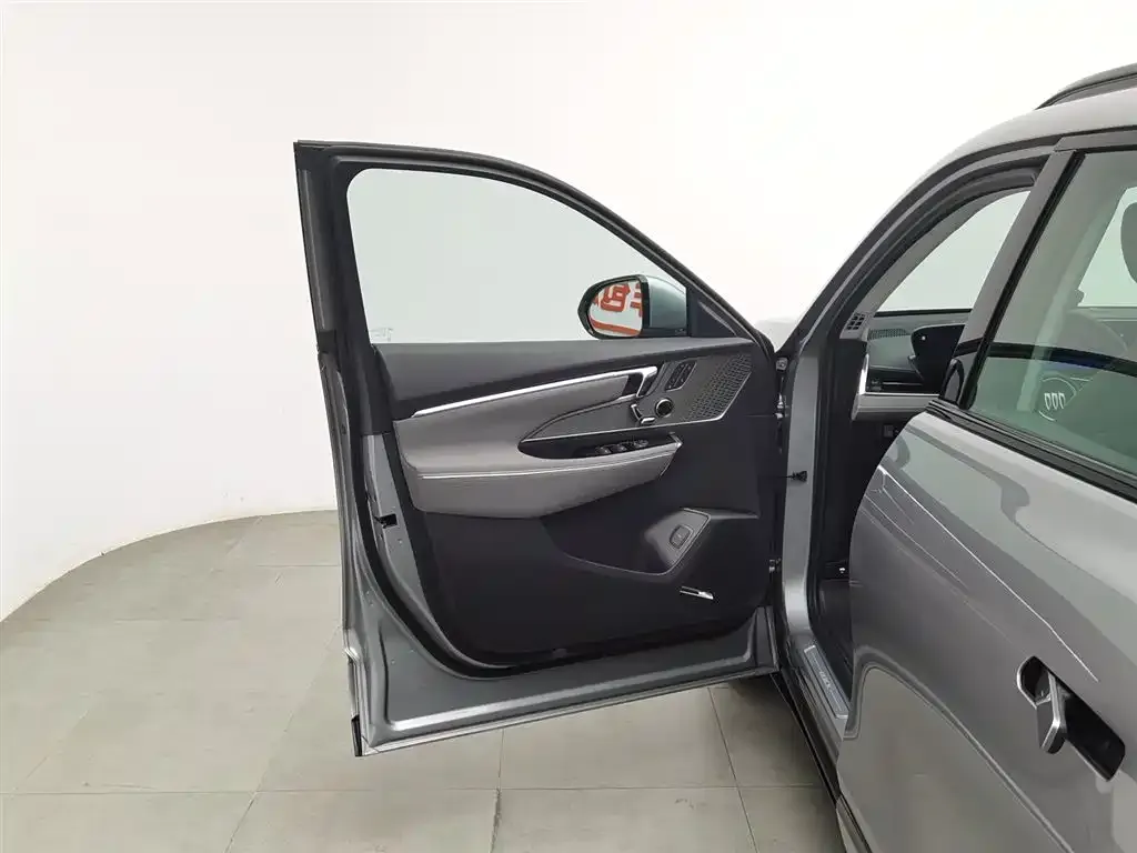 Buick E5 2025 из CN, фото 3