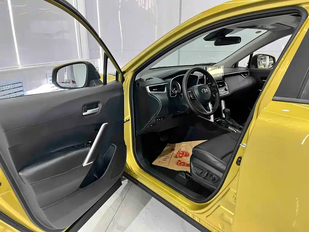 Toyota Frontlander 2022 из CN, фото 7