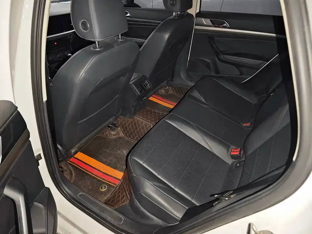 Volkswagen Lavida 2022 из CN, фото 8