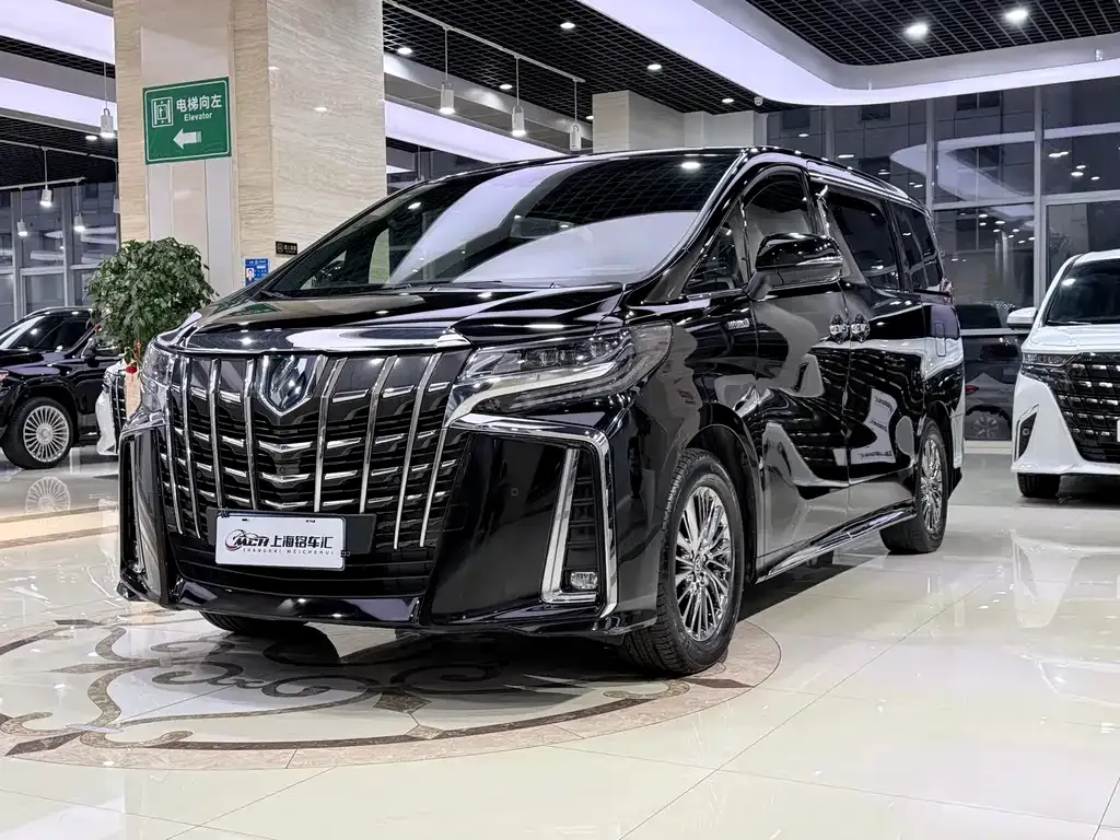 Toyota Alphard 2021 из CN, фото 1