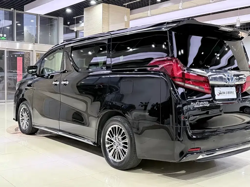 Toyota Alphard 2021 из CN, фото 5
