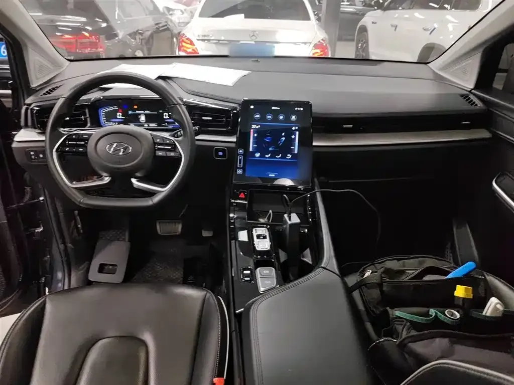 Hyundai Custo 2023 из CN, фото 10