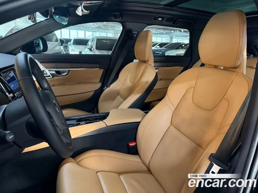 Volvo V90 2024 из KR, фото 5