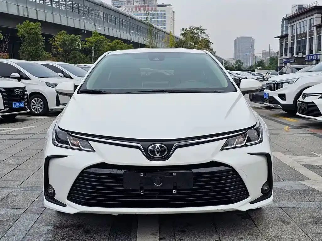 Toyota Corolla 2022 из CN, фото 7