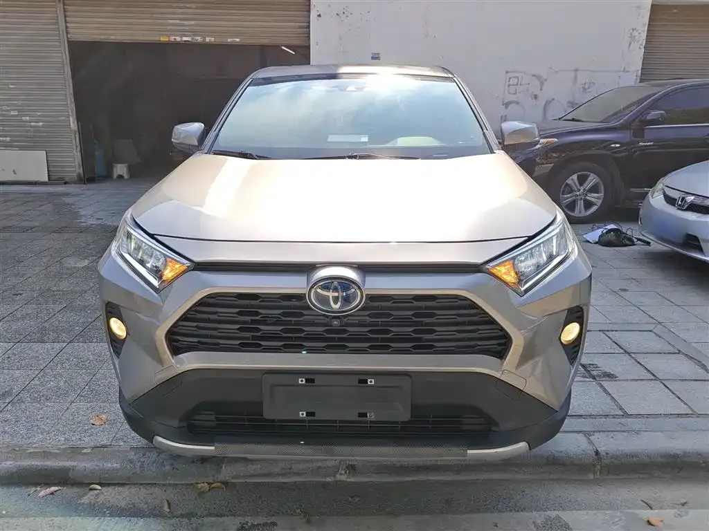 Toyota RAV4 2021 из CN, фото 7