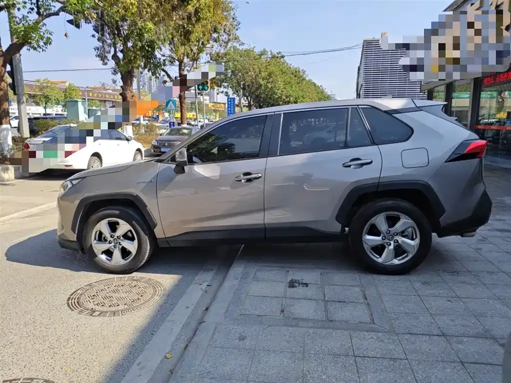 Toyota RAV4 2021 из CN, фото 9