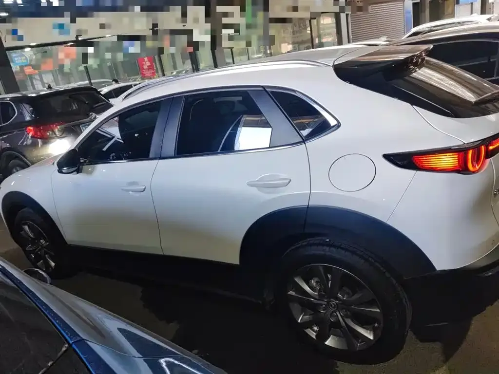 Mazda CX-30 2022 из CN, фото 4
