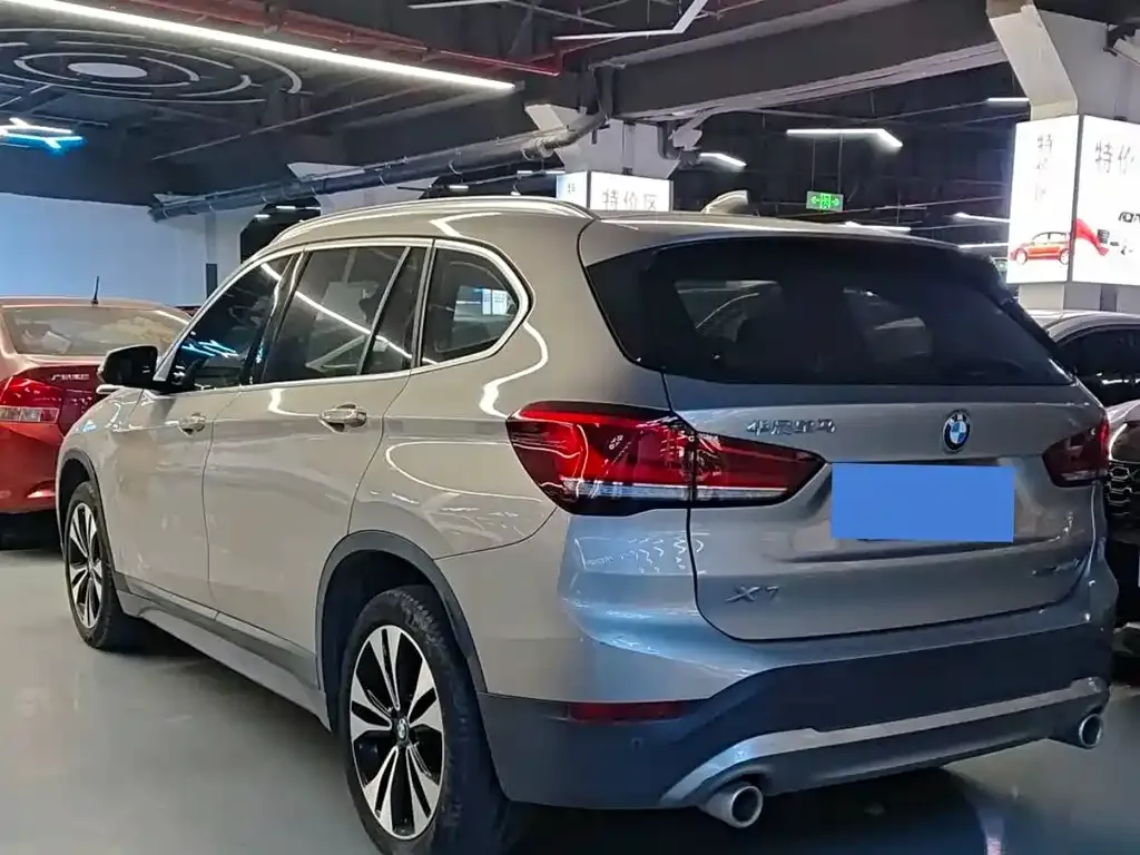 BMW X1 — фото 3