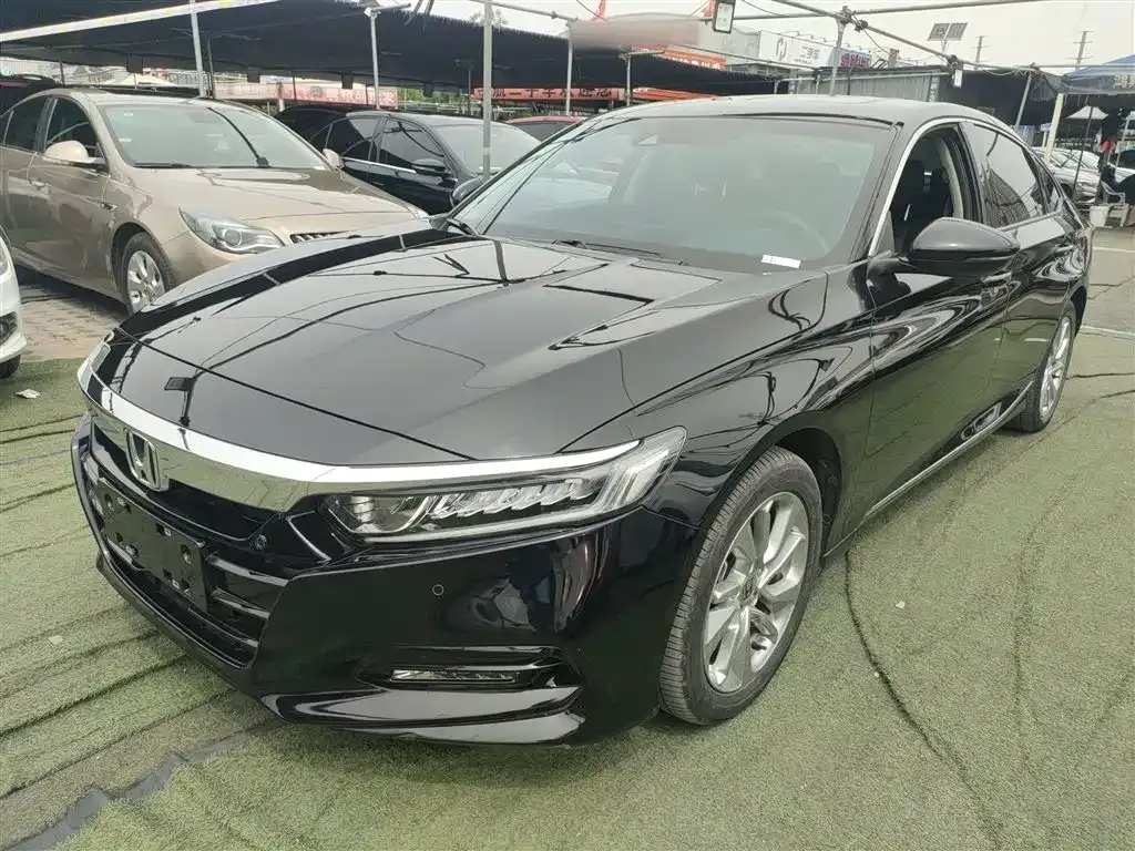 Honda Accord — фото 2