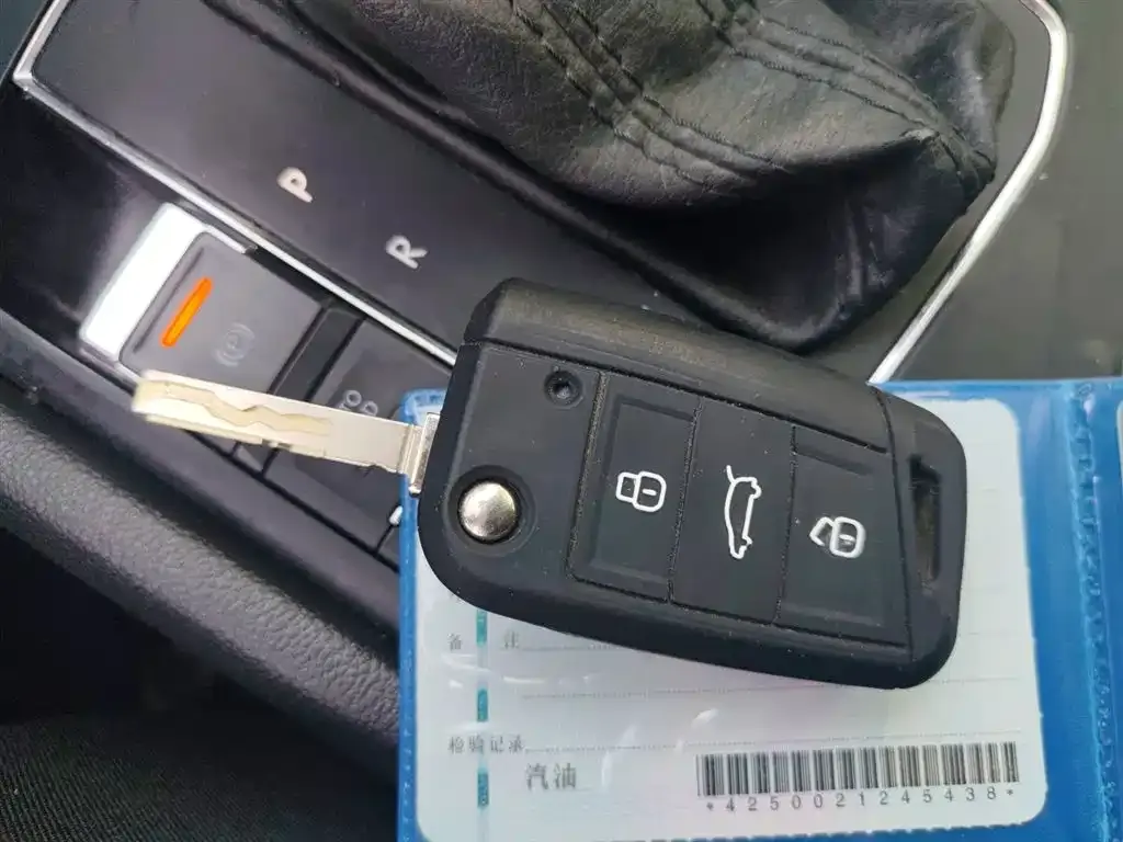 Volkswagen Tiguan L 2021 из CN, фото 6