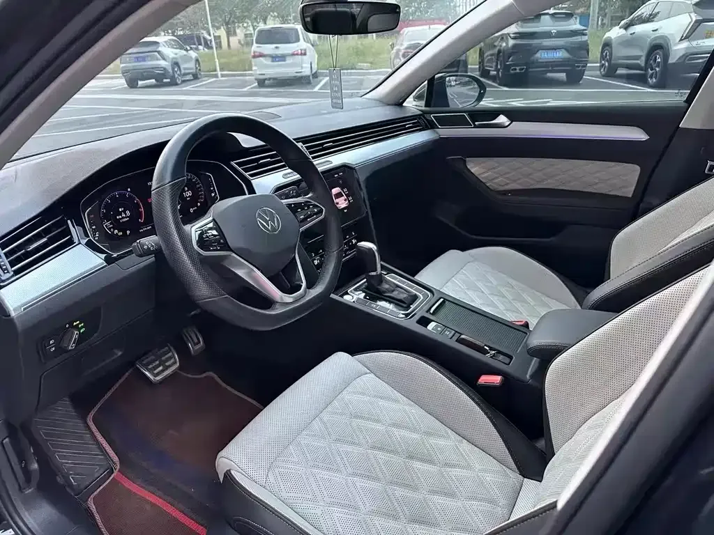 [object Object] Magotan 2023 из CN, фото 4