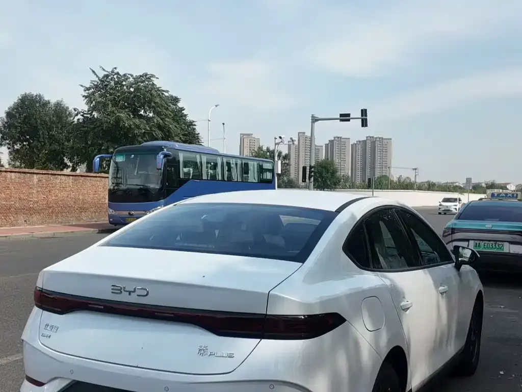 BYD Qin PLUS — фото 2
