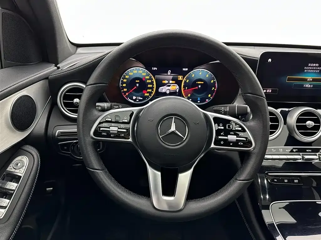 Mercedes-Benz GLC — фото 10