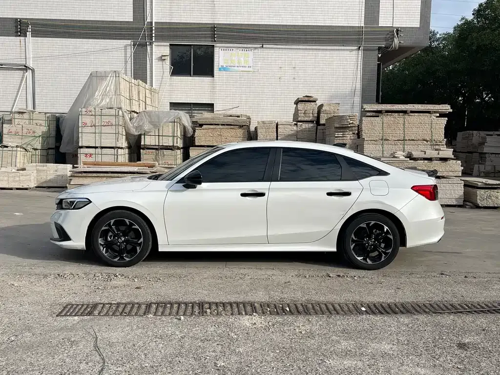 Honda Civic — фото 5