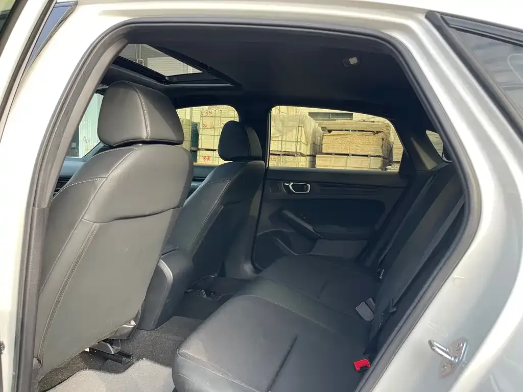 Honda Civic — фото 7
