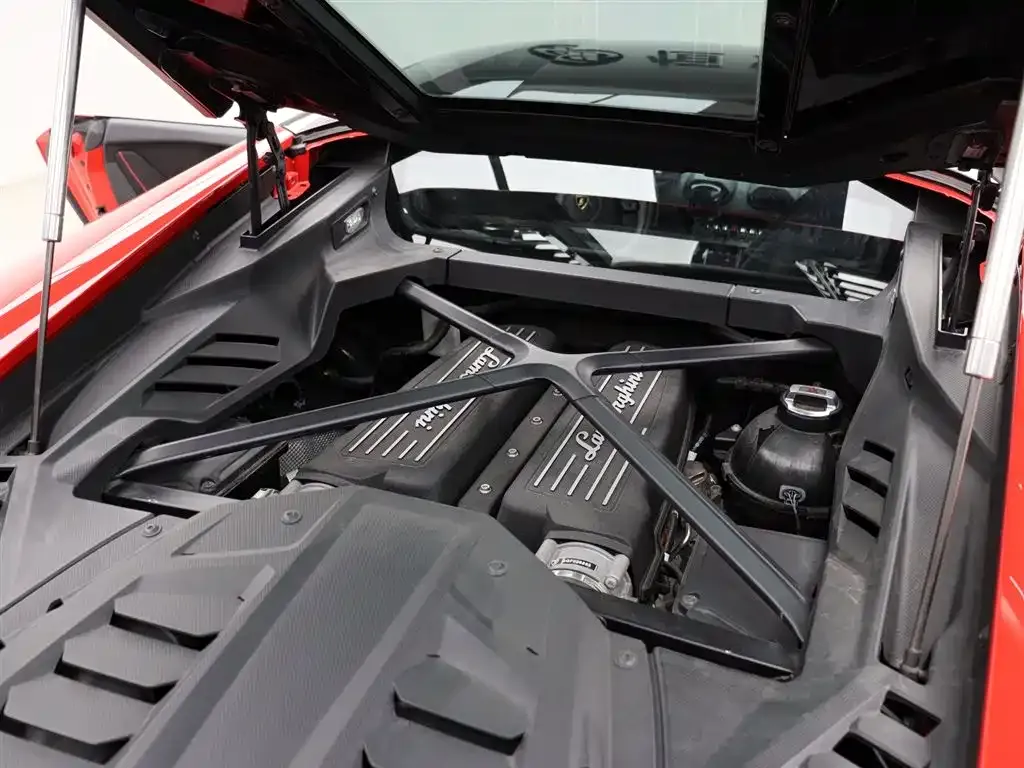 Lamborghini Huracan 2021 из CN, фото 8
