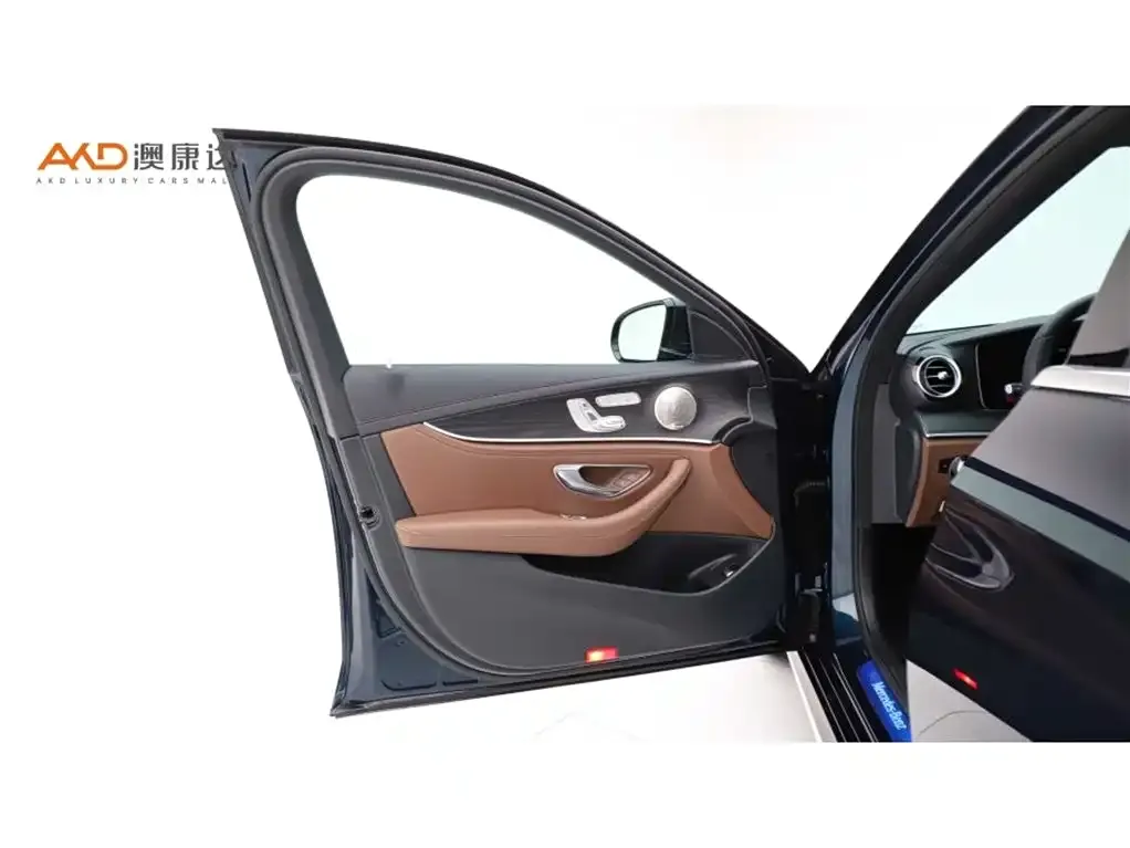 Mercedes-Benz E-Class 2022 из CN, фото 4