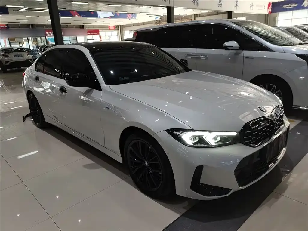 BMW 3 Series 2024 из CN, фото 2