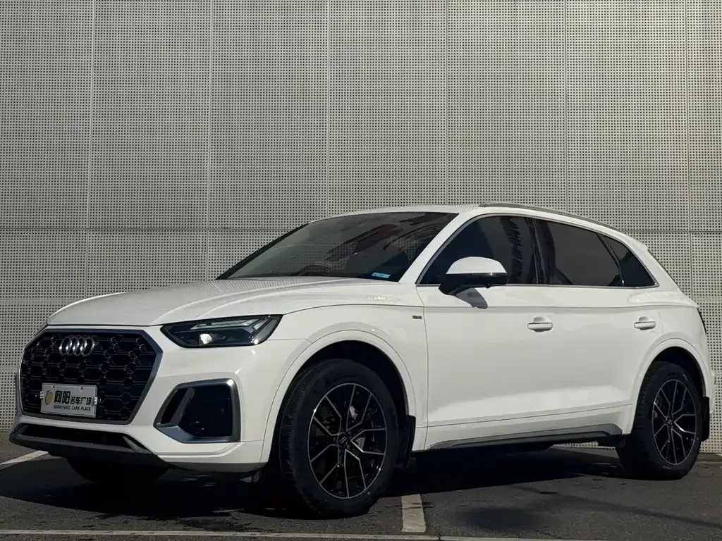 Audi Q5L 2023 из CN, фото 1