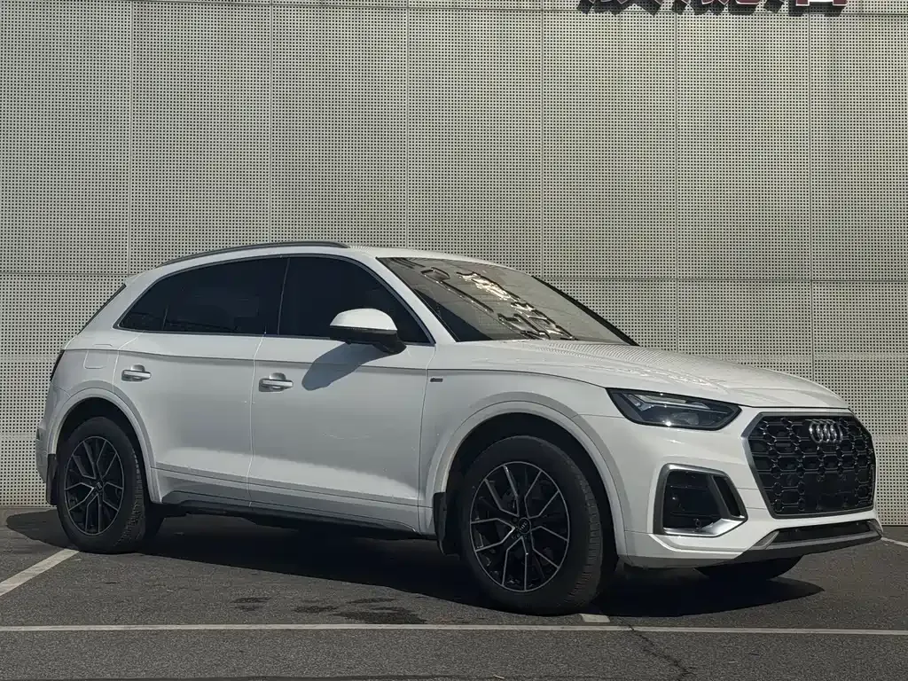 Audi Q5L 2023 из CN, фото 6