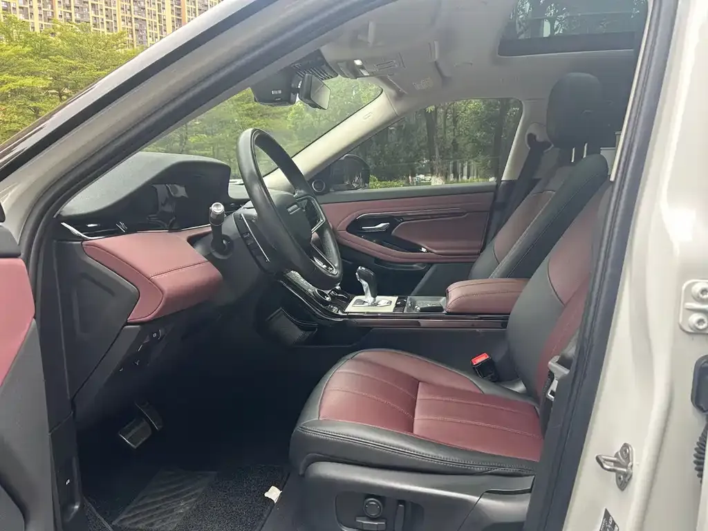 Land Rover Evoque 2022 из CN, фото 6