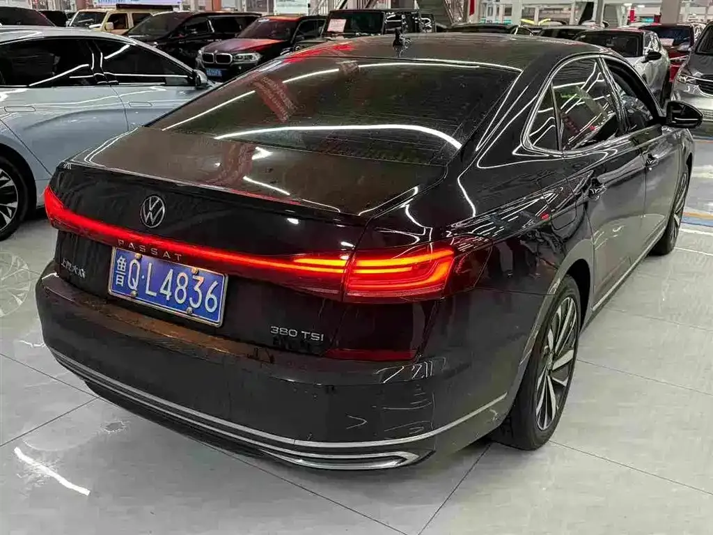 Volkswagen Passat 2024 из CN, фото 5