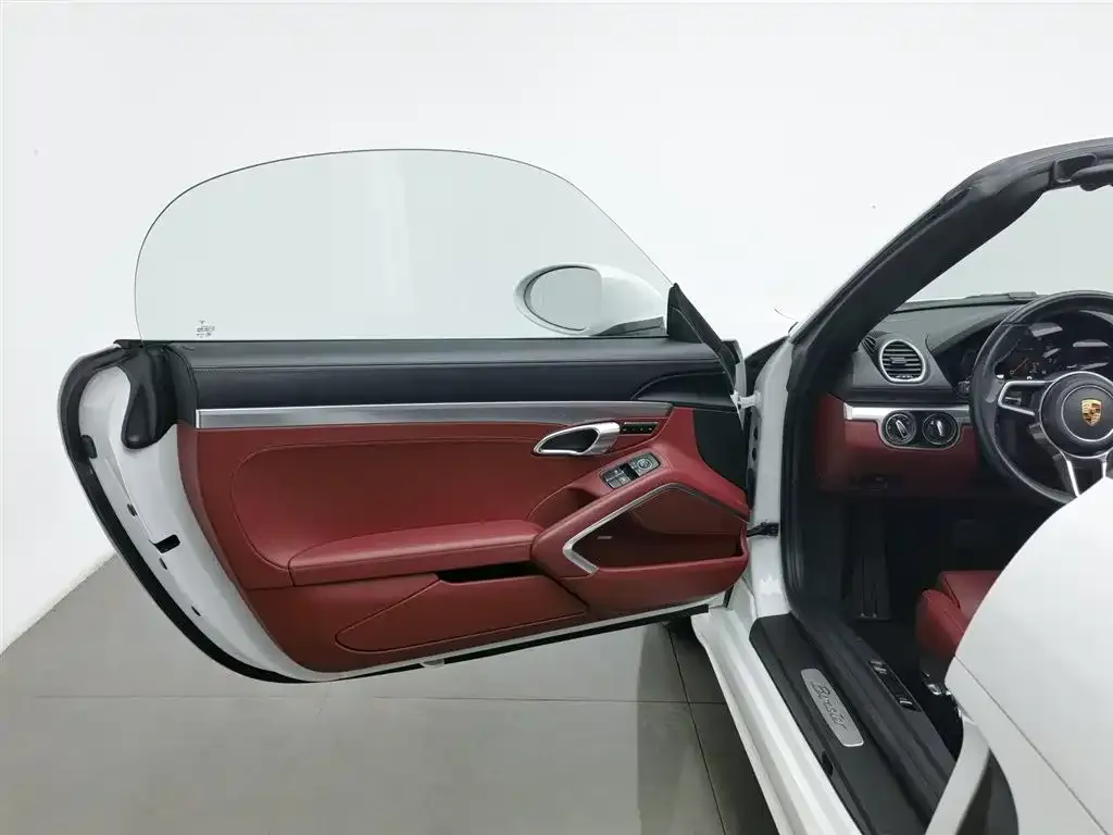 Porsche 718 2024 из CN, фото 2