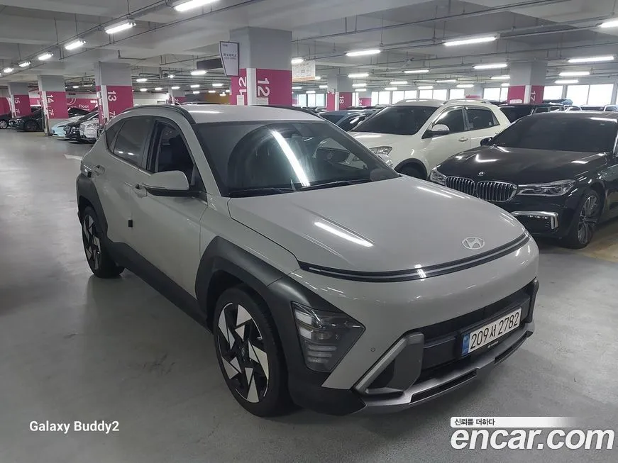 Hyundai Kona — фото 1