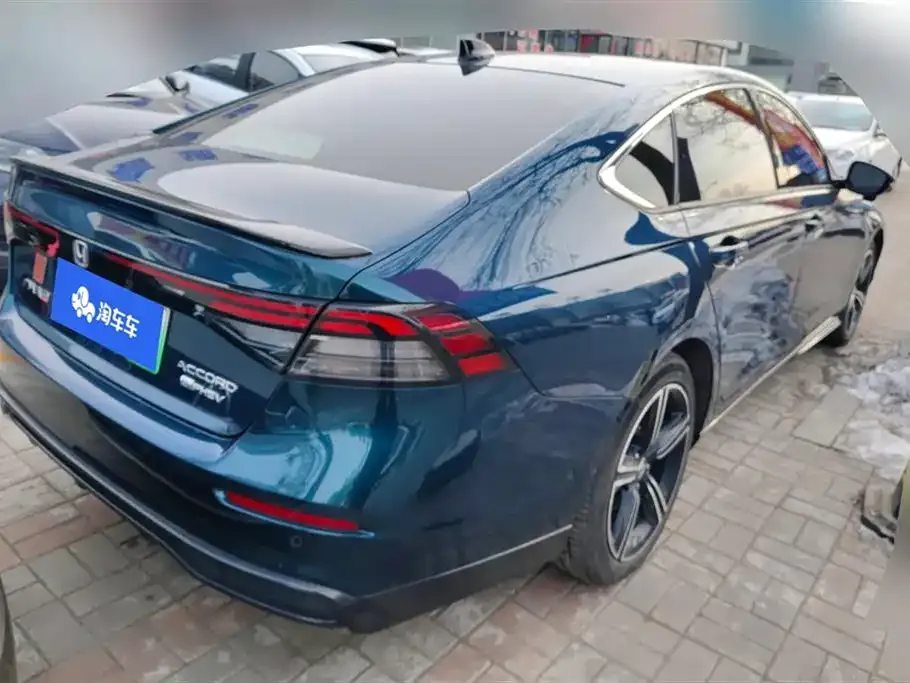 Honda Accord New Energy 2023 из CN, фото 2