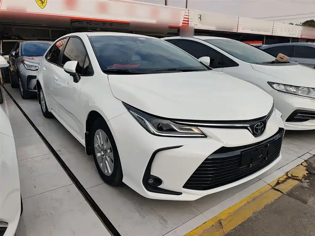 Toyota Corolla 2022 из CN, фото 8