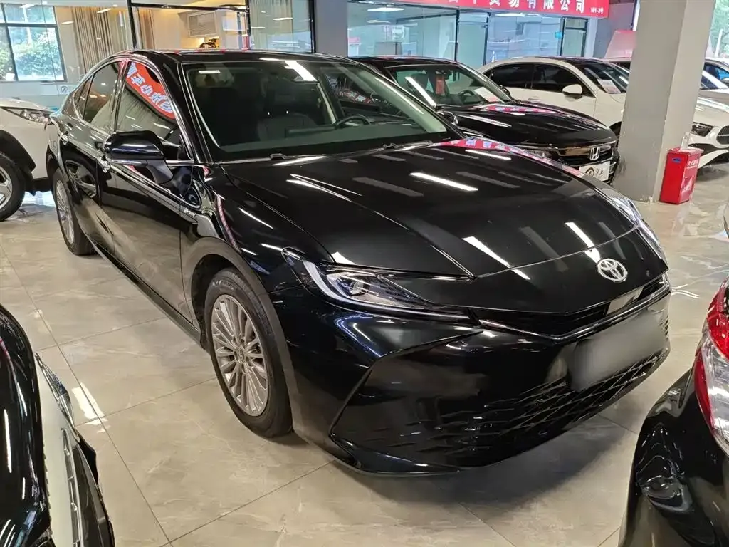 Toyota Camry 2024 из CN, фото 6