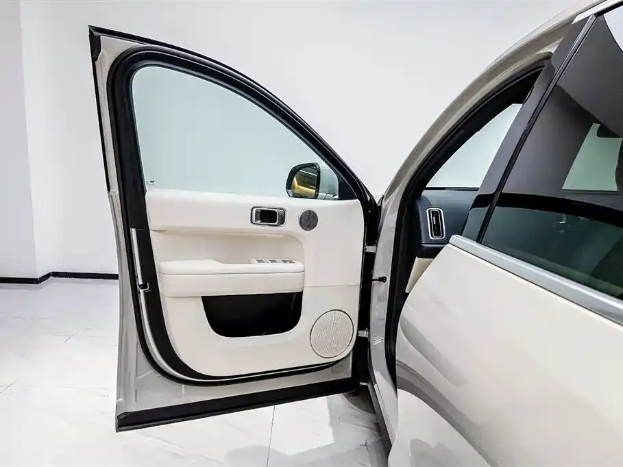 Li Auto L6 2025 из CN, фото 2