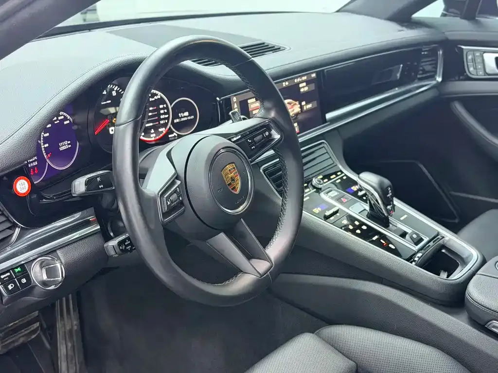 Porsche Panamera — фото 10