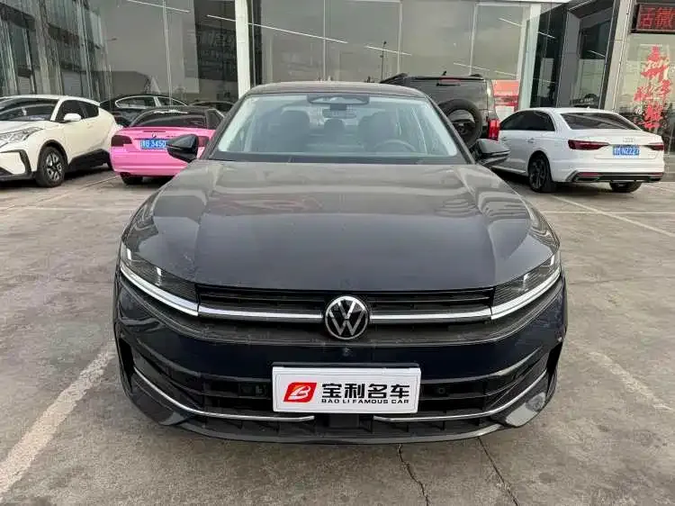 Volkswagen Magotan 2024 из CN, фото 1