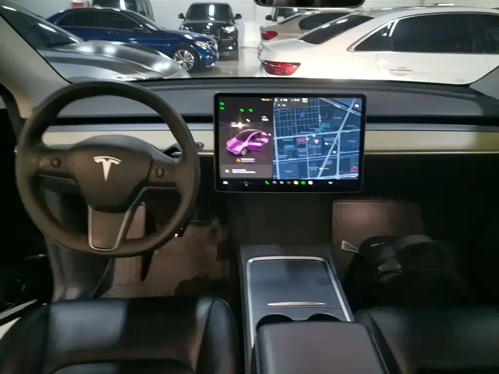 Tesla Model Y 2023 из CN, фото 2