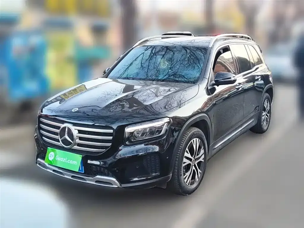 Mercedes-Benz GLB — фото 8