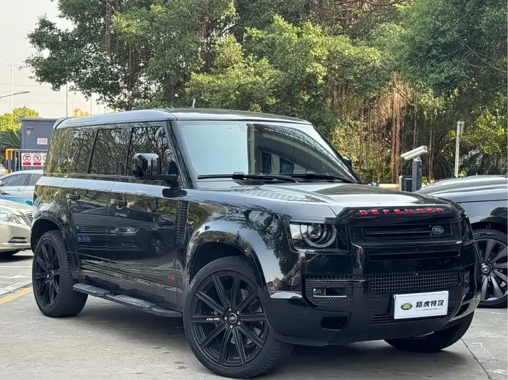 Land Rover Defender — фото 9