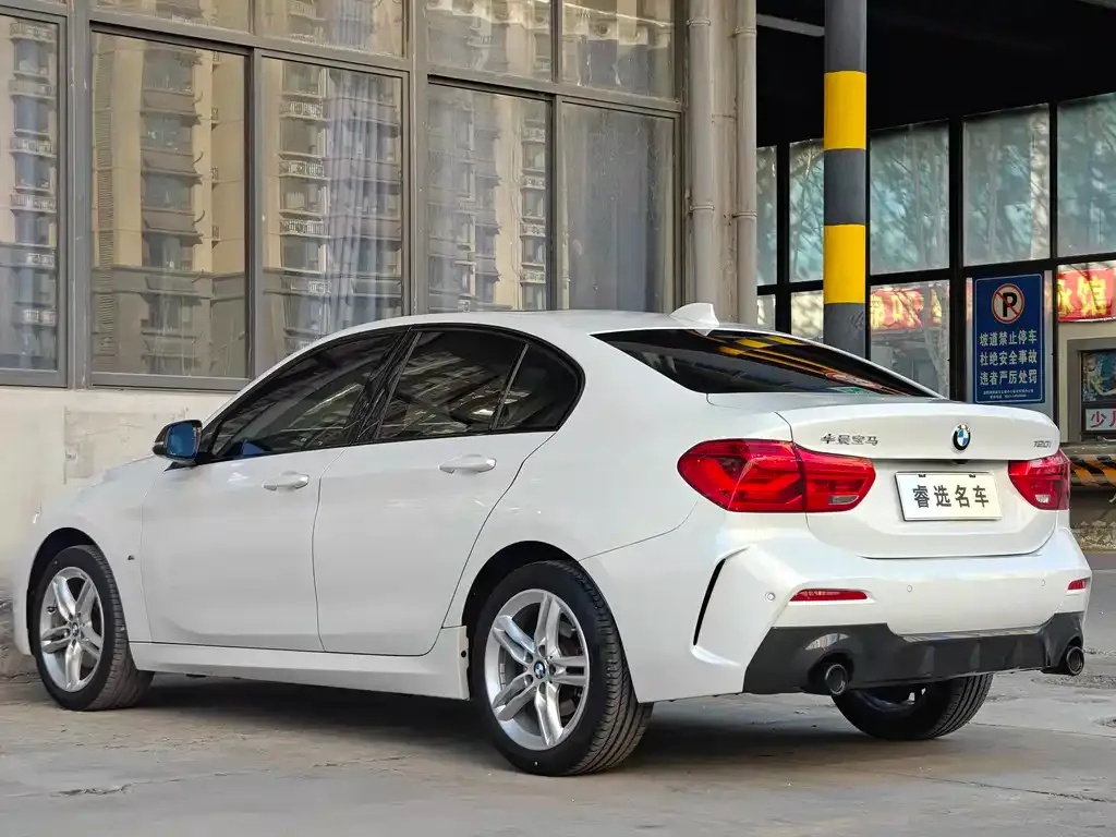BMW 1 Series — фото 8