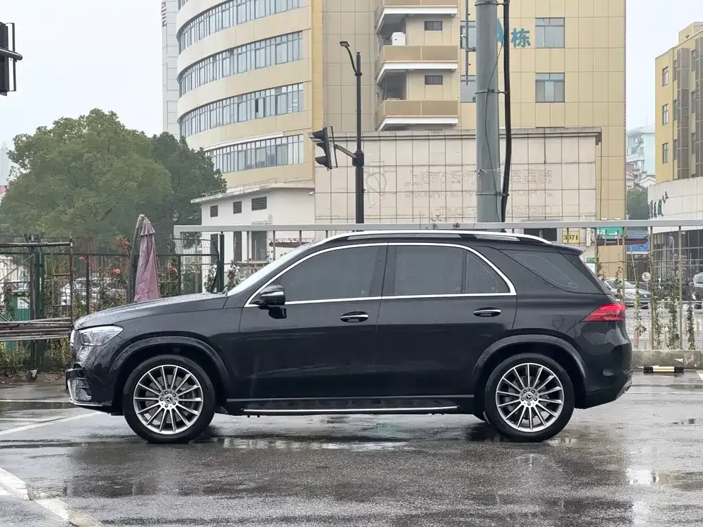 Mercedes-Benz GLE — фото 2