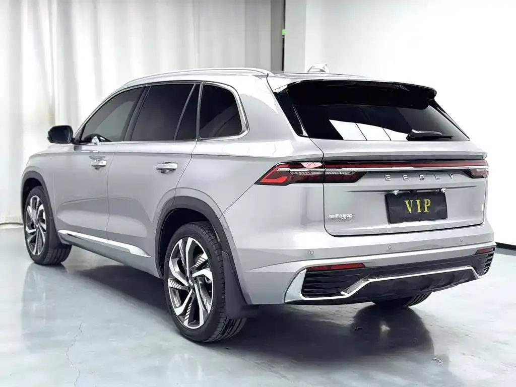 Geely Xingyue L — фото 4