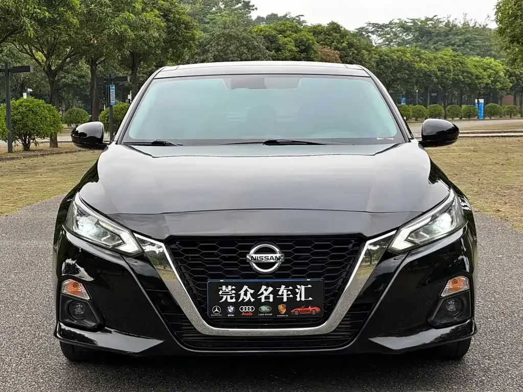 Nissan Teana — фото 3