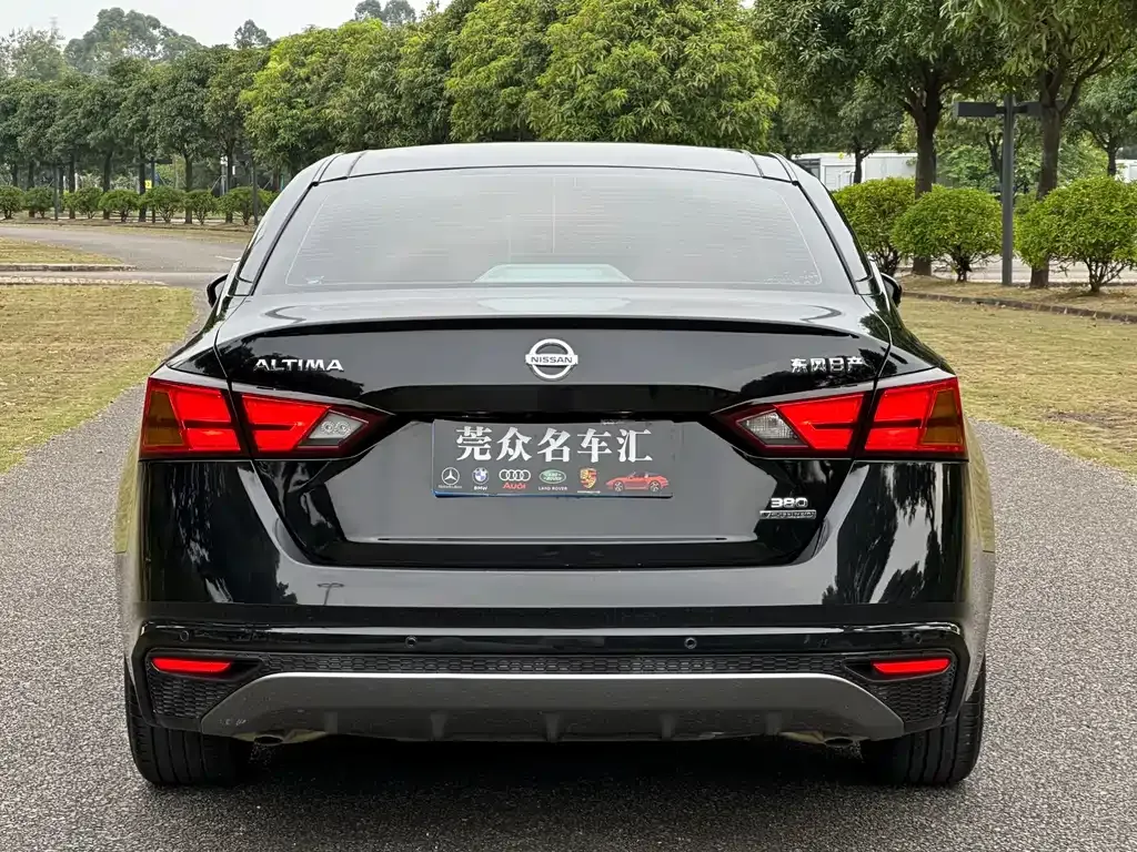 Nissan Teana — фото 6