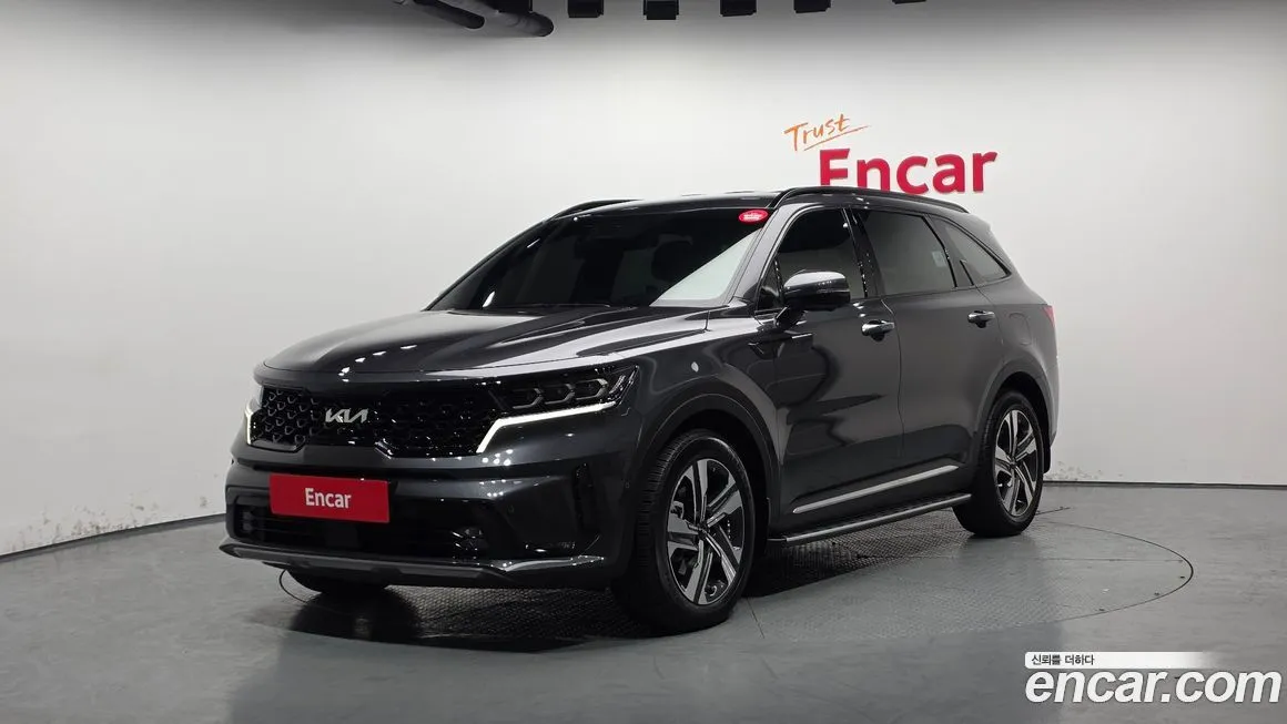 Kia Sorento — фото 1