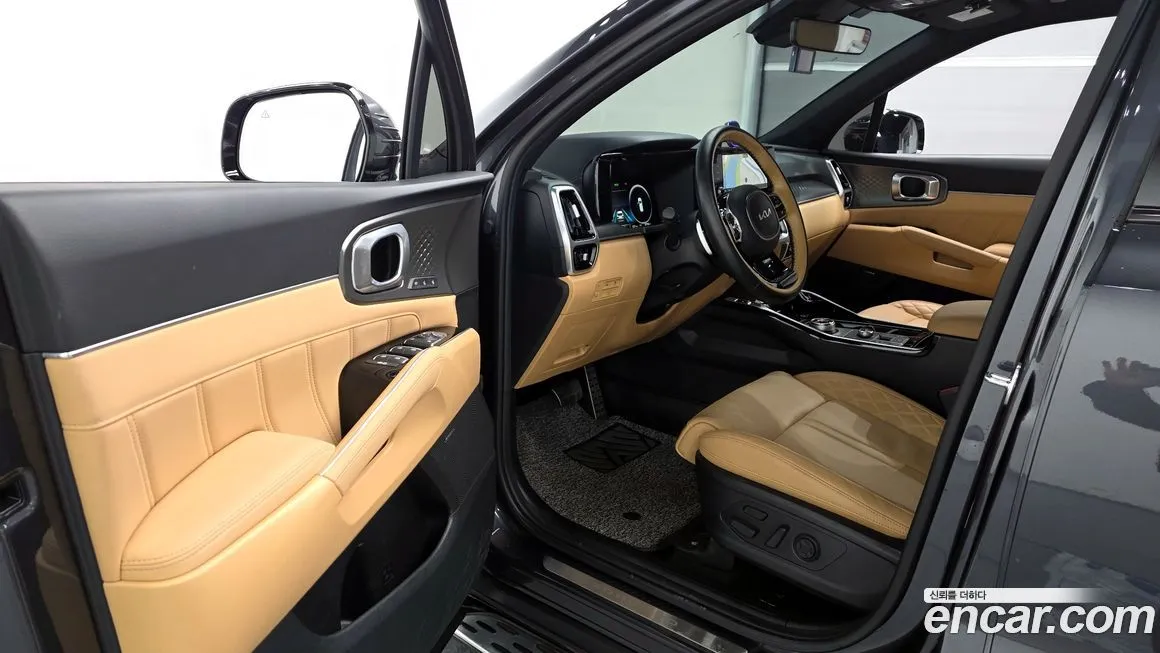 Kia Sorento — фото 10