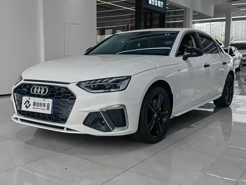 Audi A4L 2021 из CN, фото 1