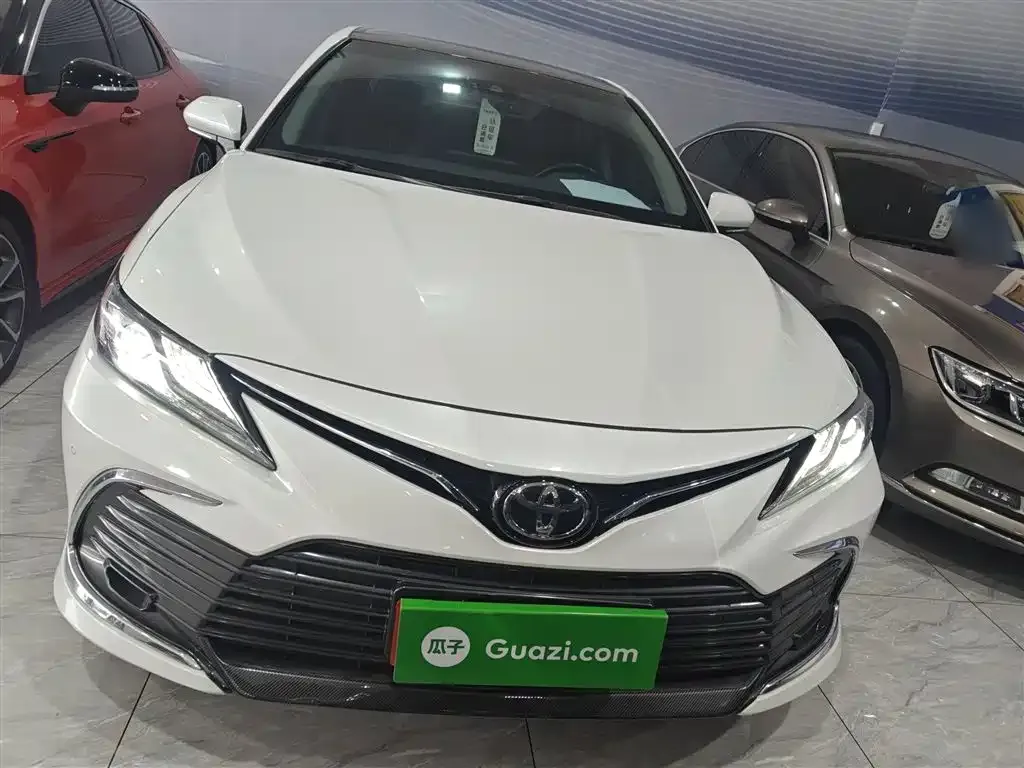 Toyota Camry 2021 из CN, фото 8