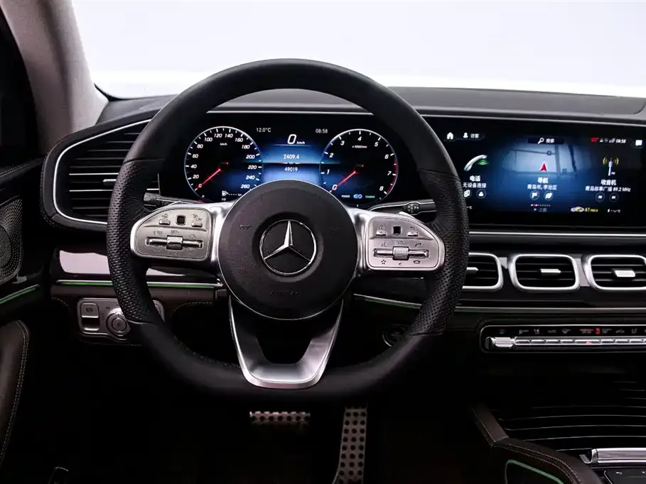 Mercedes-Benz GLS — фото 9